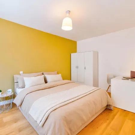 דירה 4ch, 110m2, Parking Gratuit, Pau-centre